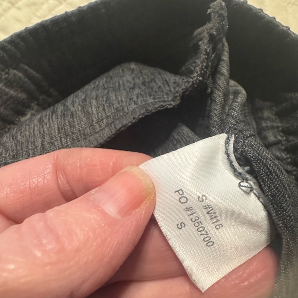 Vuori Gray Sweatpants - Picture 5 of 5